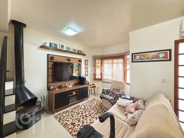 Casa / Sobrado em Condomínio para Venda em Porto Alegre/RS Hípica 3 Quartos