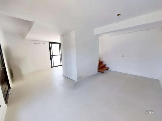 Casa / Sobrado em Condomínio para Venda em Porto Alegre/RS Hípica 3 Quartos