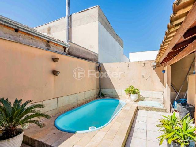 Casa / Sobrado em Condomínio para Venda em Porto Alegre/RS Hípica 3 Quartos