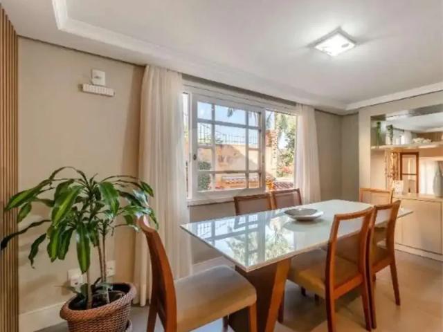 Casa / Sobrado em Condomínio para Venda em Porto Alegre/RS Ipanema 3 Quartos