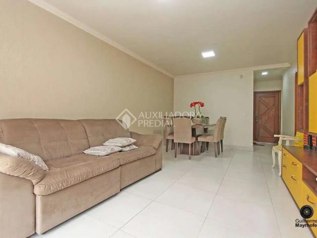 Casa / Sobrado em Condomínio para Venda em Porto Alegre/RS Ipanema 3 Quartos