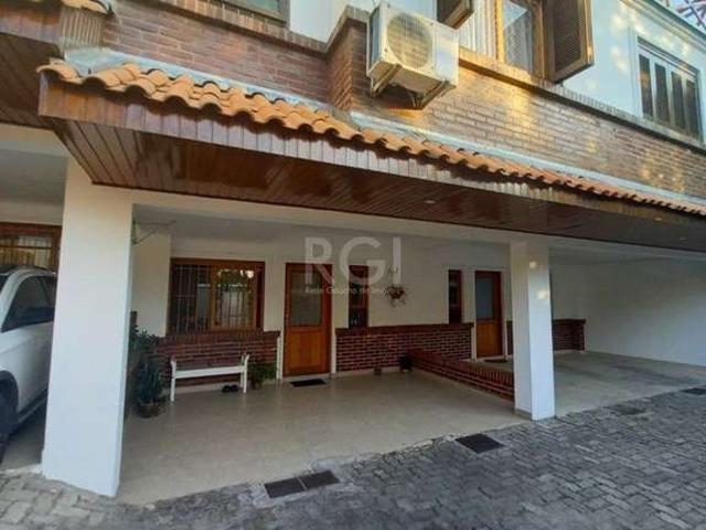 Casa / Sobrado em Condomínio para Venda em Porto Alegre/RS Ipanema 3 Quartos