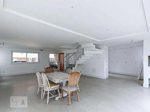Casa / Sobrado em Condomínio para Venda em Porto Alegre/RS Ipanema 3 Quartos