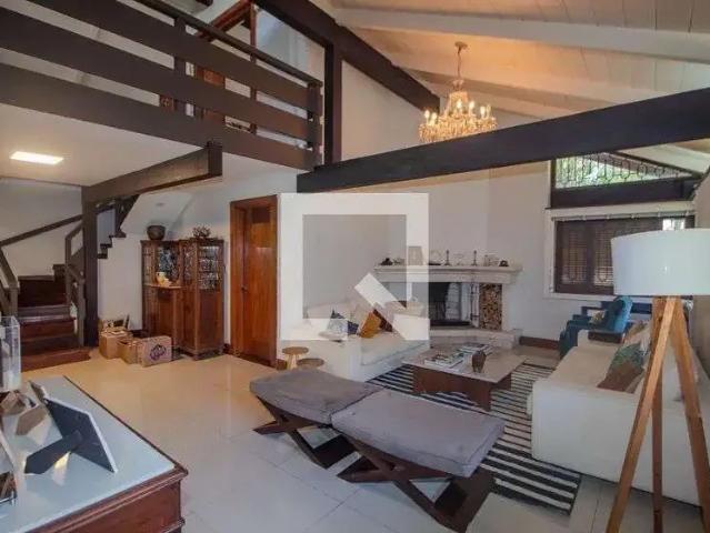 Casa / Sobrado em Condomínio para Venda em Porto Alegre/RS Jardim Botânico 6 Quartos