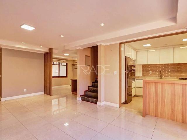 Casa / Sobrado em Condomínio para Venda em Porto Alegre/RS Jardim Isabel 3 Quartos