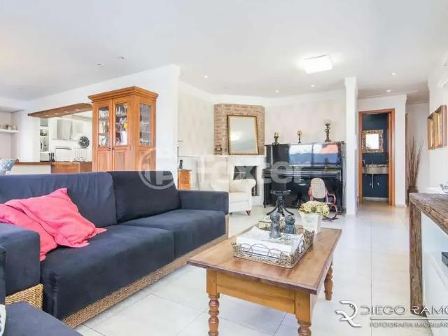 Casa / Sobrado em Condomínio para Venda em Porto Alegre/RS Jardim Isabel 4 Quartos