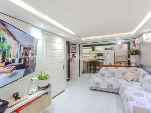 Casa / Sobrado em Condomínio para Venda em Porto Alegre/RS Jardim Itu 3 Quartos