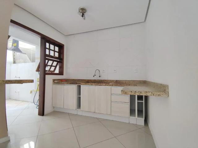 Casa / Sobrado em Condomínio para Venda em Porto Alegre/RS Jardim Leopoldina 3 Quartos