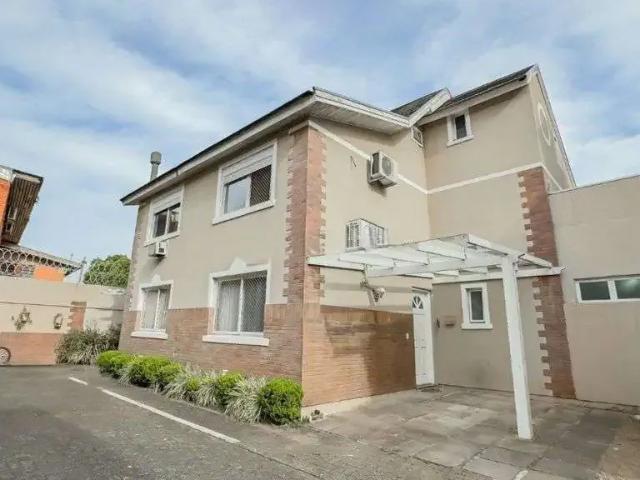 Casa / Sobrado em Condomínio para Venda em Porto Alegre/RS Jardim Lindóia 3 Quartos