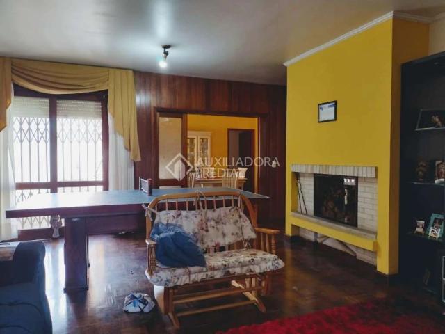 Casa / Sobrado em Condomínio para Venda em Porto Alegre/RS Jardim Lindóia 3 Quartos