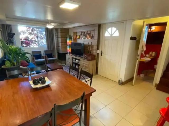 Casa / Sobrado em Condomínio para Venda em Porto Alegre/RS Jardim Lindóia 3 Quartos