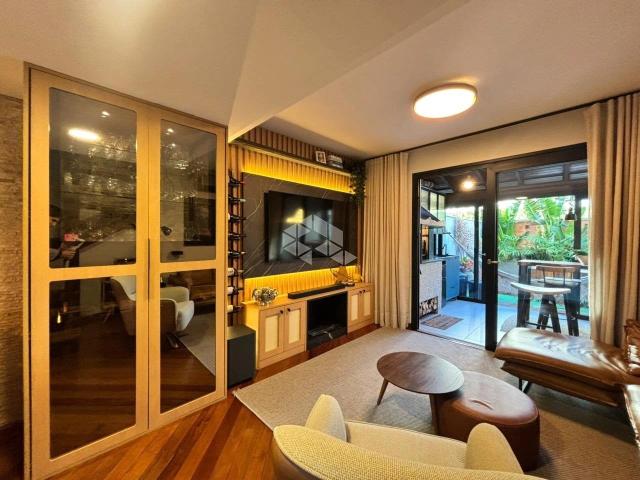 Casa / Sobrado em Condomínio para Venda em Porto Alegre/RS Jardim Sabará 3 Quartos