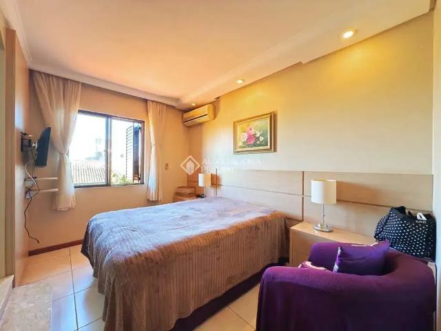 Casa / Sobrado em Condomínio para Venda em Porto Alegre/RS Jardim Sabará 3 Quartos