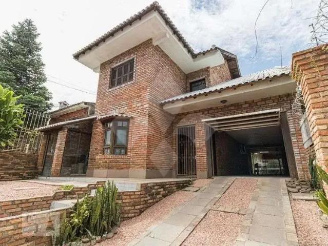 Casa / Sobrado em Condomínio para Venda em Porto Alegre/RS Passo da Areia 3 Quartos