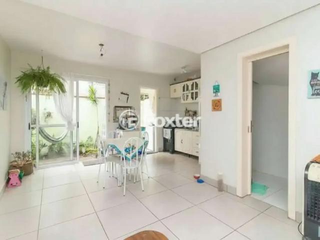 Casa / Sobrado em Condomínio para Venda em Porto Alegre/RS Partenon 3 Quartos
