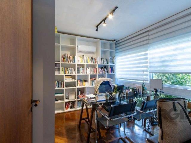 Casa / Sobrado em Condomínio para Venda em Porto Alegre/RS Pedra Redonda 3 Quartos