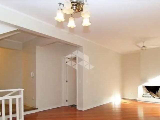 Casa / Sobrado em Condomínio para Venda em Porto Alegre/RS Pedra Redonda 3 Quartos