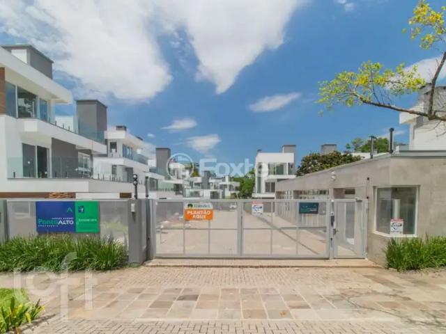 Casa / Sobrado em Condomínio para Venda em Porto Alegre/RS Pedra Redonda 3 Quartos