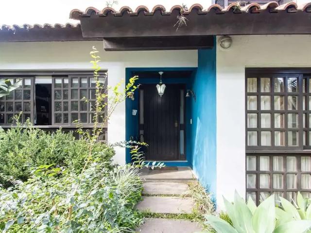 Casa / Sobrado em Condomínio para Venda em Porto Alegre/RS Pedra Redonda 4 Quartos