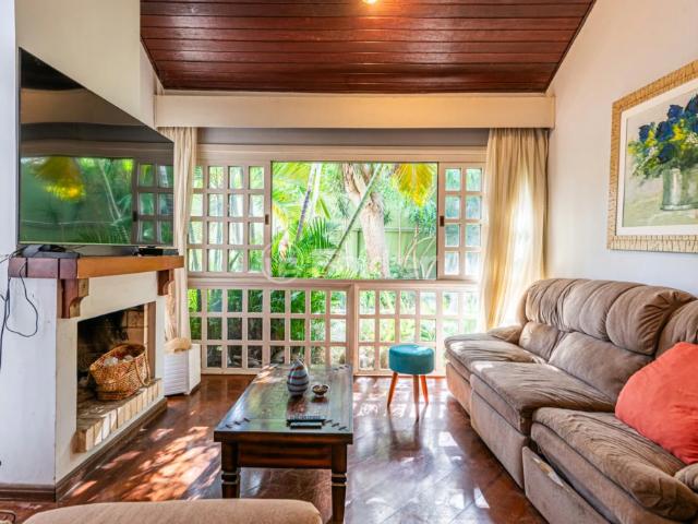 Casa / Sobrado em Condomínio para Venda em Porto Alegre/RS Pedra Redonda 4 Quartos