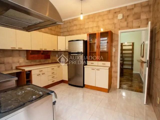 Casa / Sobrado em Condomínio para Venda em Porto Alegre/RS Petrópolis 3 Quartos