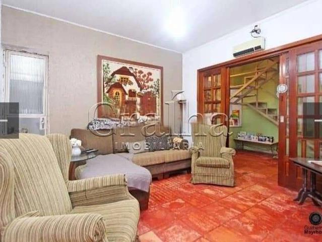 Casa / Sobrado em Condomínio para Venda em Porto Alegre/RS Rio Branco 3 Quartos