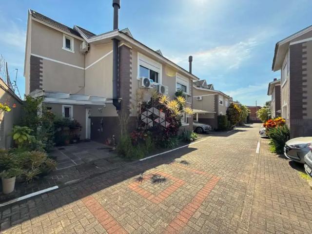 Casa / Sobrado em Condomínio para Venda em Porto Alegre/RS São Sebastião 3 Quartos