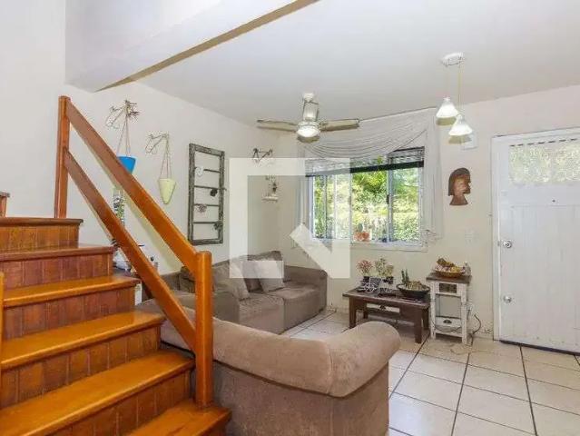 Casa / Sobrado em Condomínio para Venda em Porto Alegre/RS São Sebastião 3 Quartos