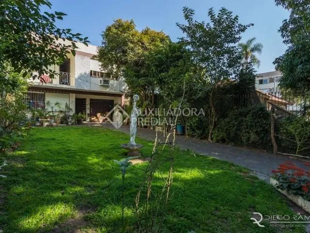 Casa / Sobrado em Condomínio para Venda em Porto Alegre/RS Santa Maria Goretti 4 Quartos