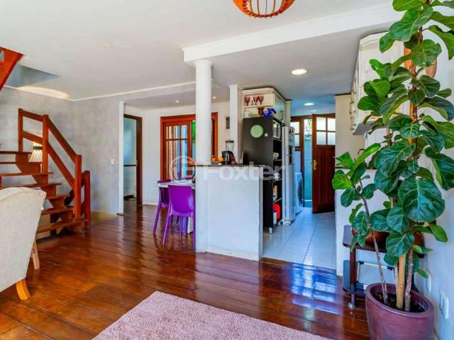 Casa / Sobrado em Condomínio para Venda em Porto Alegre/RS Santa Tereza 4 Quartos