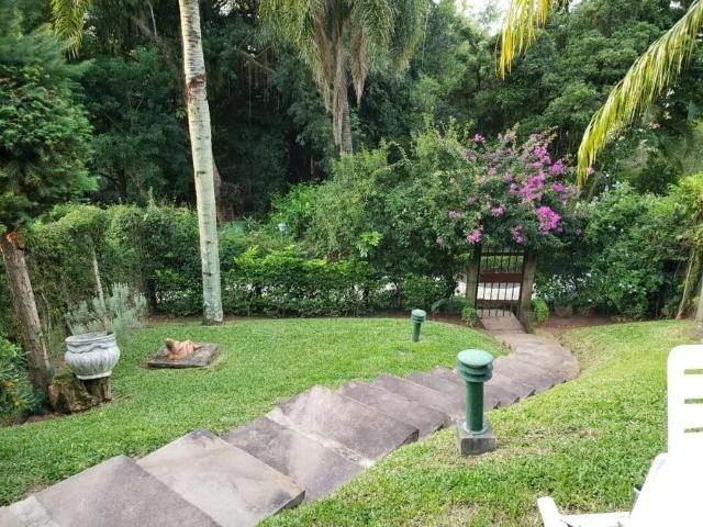 Casa / Sobrado em Condomínio para Venda em Porto Alegre/RS Santa Tereza 5 Quartos