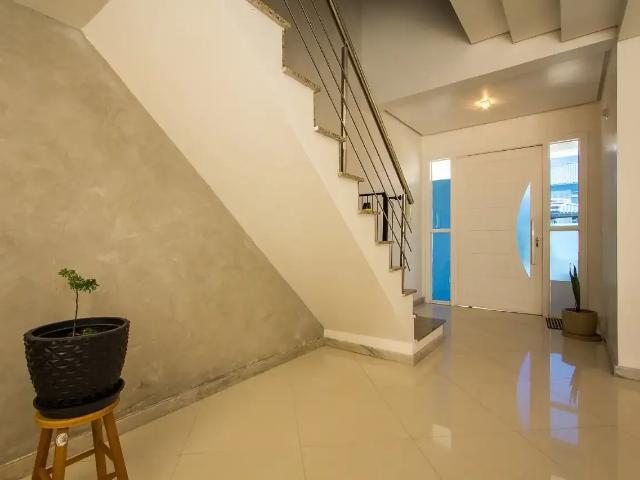 Casa / Sobrado em Condomínio para Venda em Porto Alegre/RS Sarandi 3 Quartos