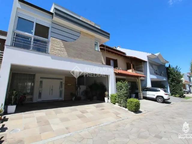 Casa / Sobrado em Condomínio para Venda em Porto Alegre/RS Sarandi 3 Quartos