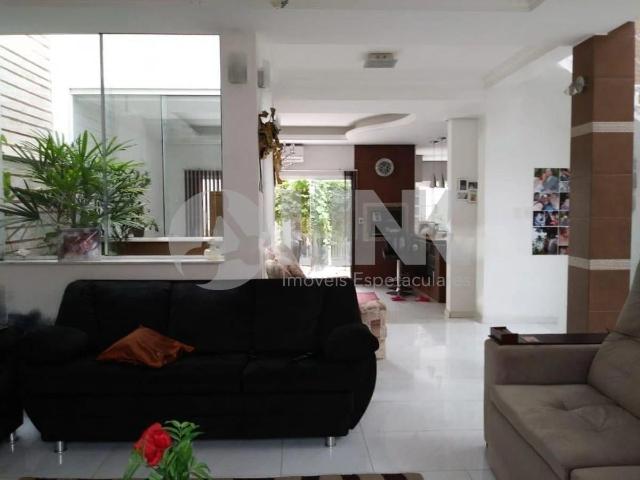 Casa / Sobrado em Condomínio para Venda em Porto Alegre/RS Sarandi 3 Quartos