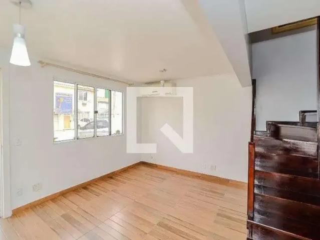 Casa / Sobrado em Condomínio para Venda em Porto Alegre/RS Sarandi 2 Quartos