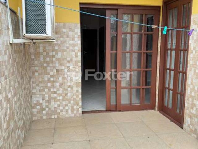 Casa / Sobrado em Condomínio para Venda em Porto Alegre/RS Serraria 3 Quartos