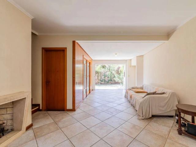 Casa / Sobrado em Condomínio para Venda em Porto Alegre/RS Três Figueiras 3 Quartos