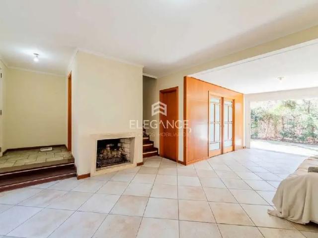Casa / Sobrado em Condomínio para Venda em Porto Alegre/RS Três Figueiras 3 Quartos