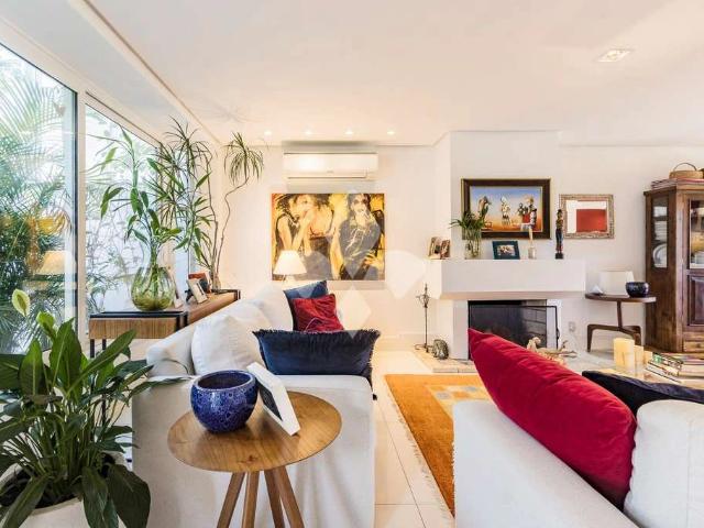 Casa / Sobrado em Condomínio para Venda em Porto Alegre/RS Três Figueiras 3 Quartos