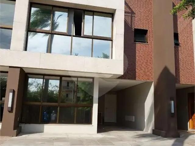 Casa / Sobrado em Condomínio para Venda em Porto Alegre/RS Tristeza 3 Quartos