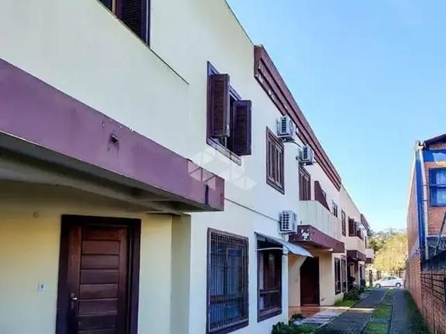 Casa / Sobrado em Condomínio para Venda em Porto Alegre/RS Tristeza 3 Quartos