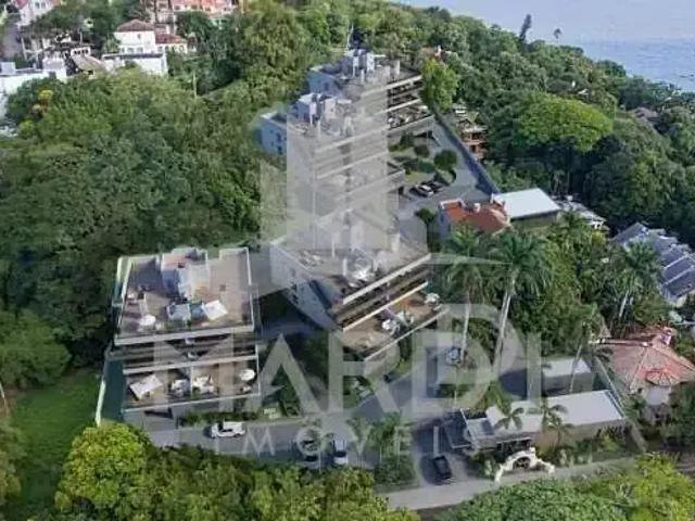 Casa / Sobrado em Condomínio para Venda em Porto Alegre/RS Vila Conceição 3 Quartos