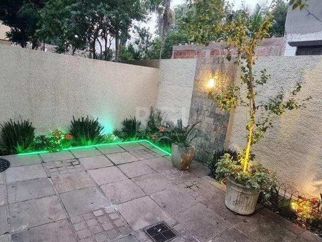 Casa / Sobrado em Condomínio para Venda em Porto Alegre/RS Vila Conceição 4 Quartos