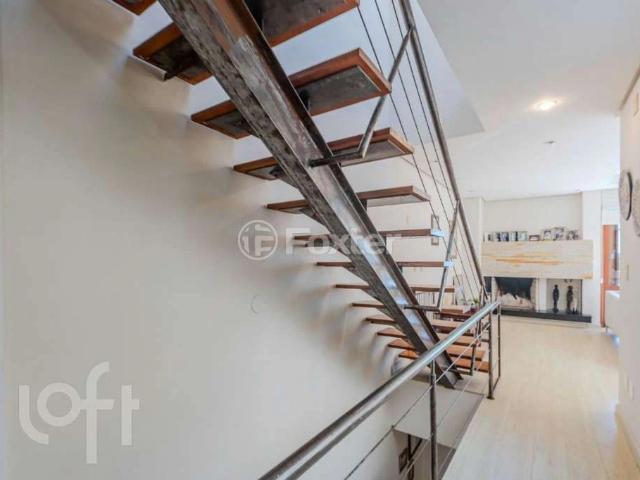 Casa / Sobrado em Condomínio para Venda em Porto Alegre/RS Vila Assunção 4 Quartos