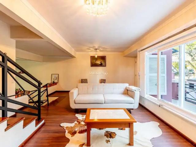 Casa / Sobrado em Condomínio para Venda em Porto Alegre/RS Vila Assunção 4 Quartos