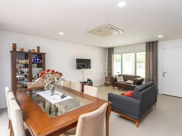 Casa / Sobrado em Condomínio para Venda em Porto Alegre/RS Vila Assunção 3 Quartos