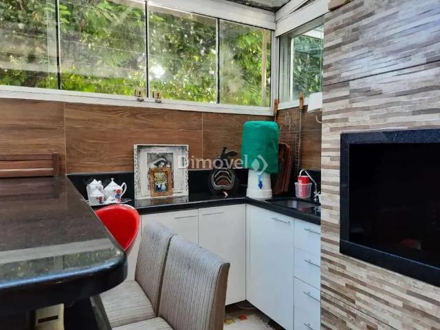 Casa / Sobrado em Condomínio para Venda em Porto Alegre/RS Vila Assunção 3 Quartos