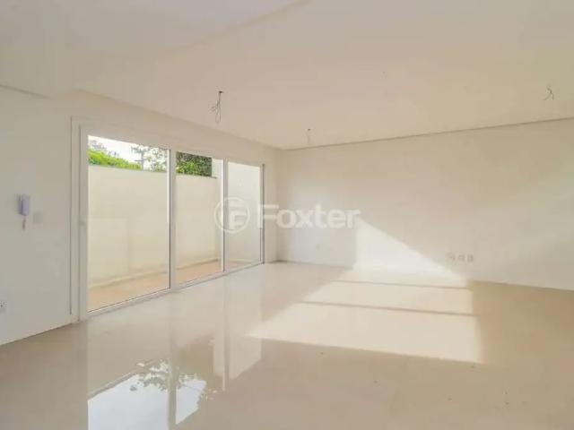 Casa / Sobrado em Condomínio para Venda em Porto Alegre/RS Vila Assunção 3 Quartos