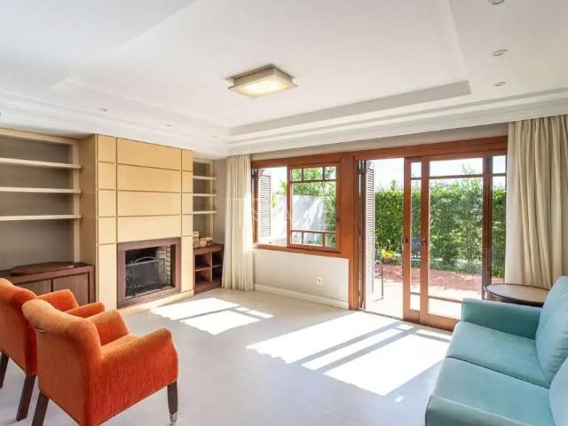 Casa / Sobrado em Condomínio para Venda em Porto Alegre/RS Vila Assunção 3 Quartos