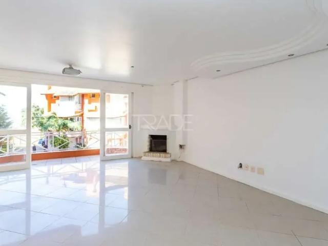 Casa / Sobrado em Condomínio para Venda em Porto Alegre/RS Vila Assunção 3 Quartos